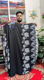 Kaptan Print Abaya - Image 3